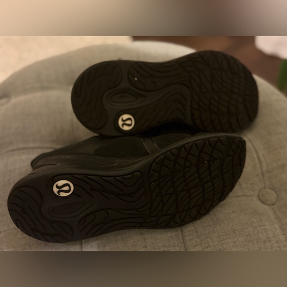 Lululemon Blissfeel Womens Running Shoe Black 8.5✨Retail $148 Same day Shipping - Picture 5 of 7
